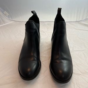 Aldo black ankle boots size 10